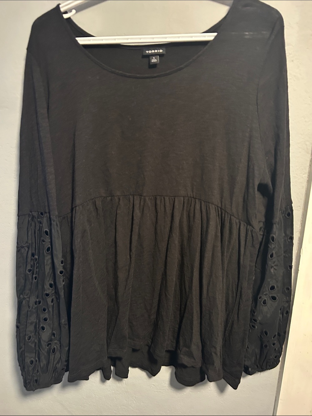 torrid Black Eyelet Balloon Sleeve Long Sleeve Top